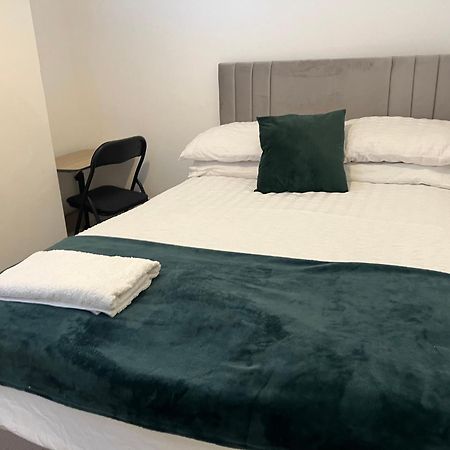 The Coral Guest House 1 Fratton Park Портсмът Екстериор снимка